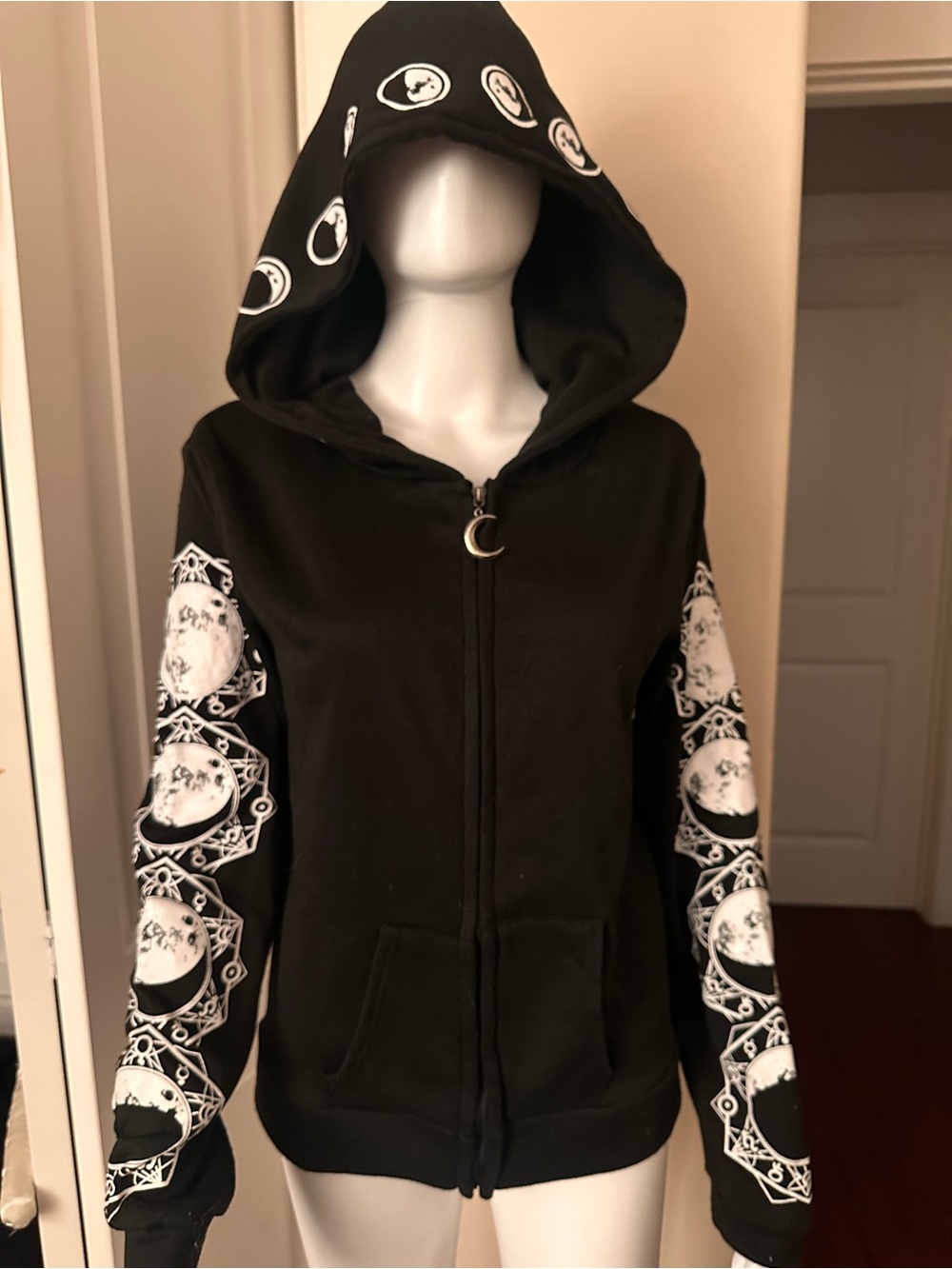 NWOT Restyle Gothic Lunar Moon Phases Black Zip Up Hoodie - Size S